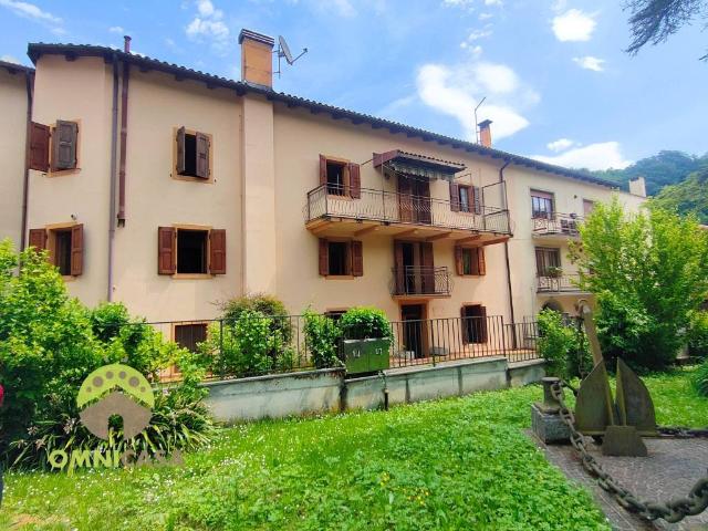 Casa indipendente in vendita a Moggio Udinese UD