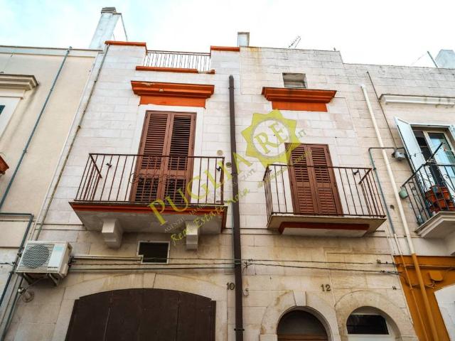 Casa indipendente in vendita a Mola di Bari BA