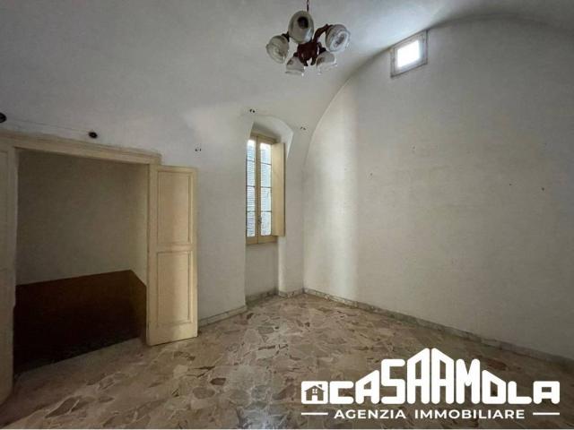 Casa indipendente in vendita a Mola di Bari BA