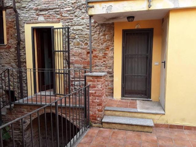 Casa indipendente in vendita a Molare AL