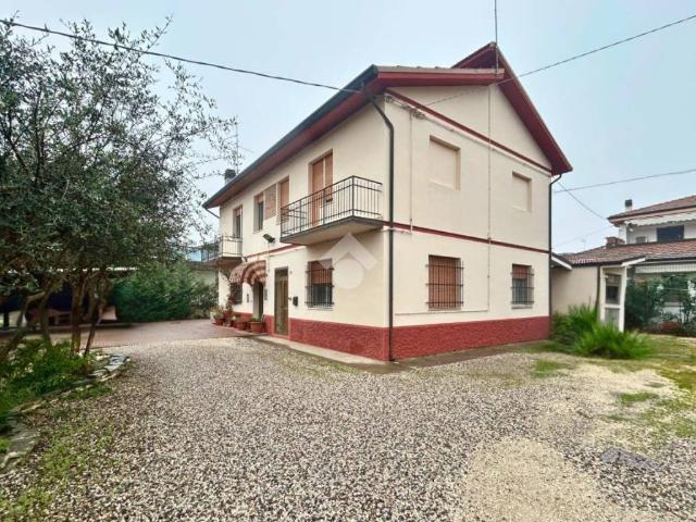 Casa indipendente in vendita a Molinella BO