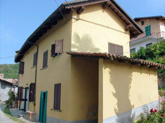 Casa indipendente in vendita a Mombello Monferrato AL