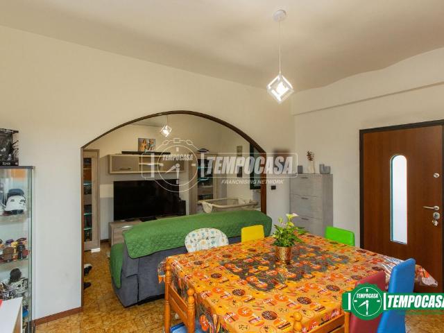 Casa indipendente in vendita a Momo