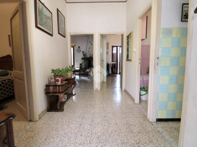 Casa indipendente in vendita a Mompeo RI