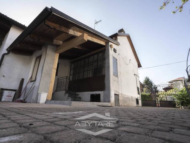 Casa indipendente in vendita a Moncalieri TO