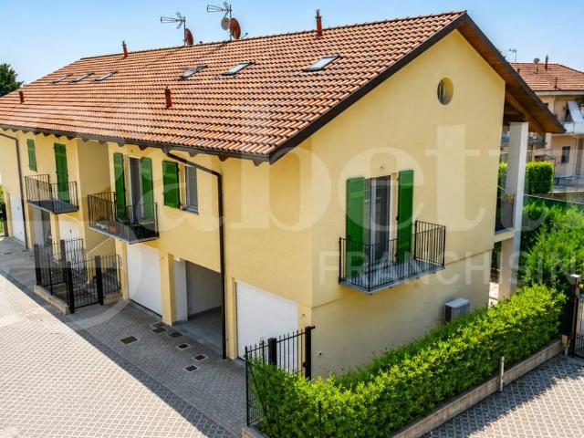 Casa indipendente in vendita a Moncalieri TO