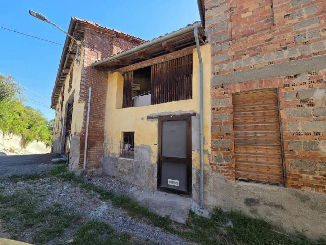 Casa indipendente in vendita a Moncestino AL