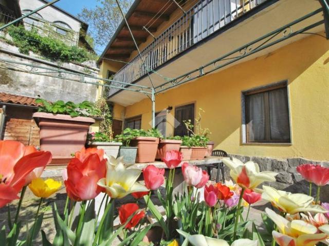 Casa indipendente in vendita a Moncrivello VC