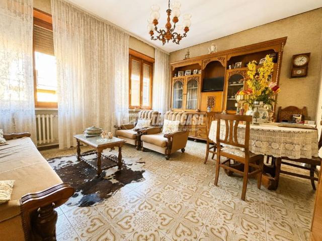 Casa indipendente in vendita a Moncrivello VC