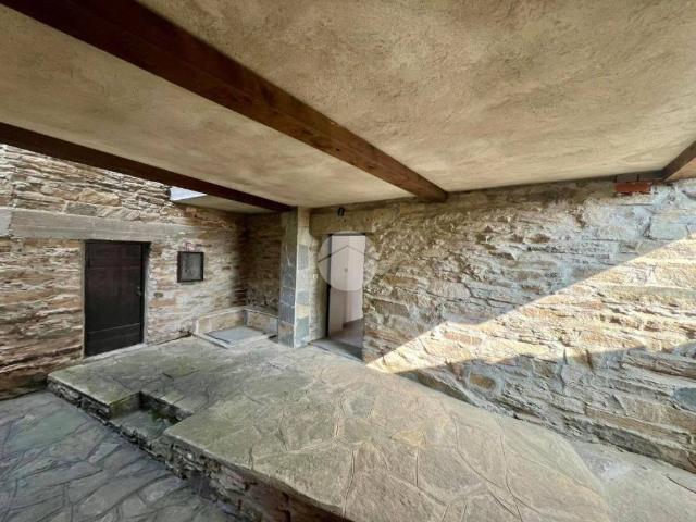 Casa indipendente in vendita a Monastero di Lanzo TO