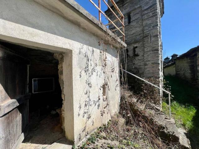 Casa indipendente in vendita a Monastero di Lanzo TO