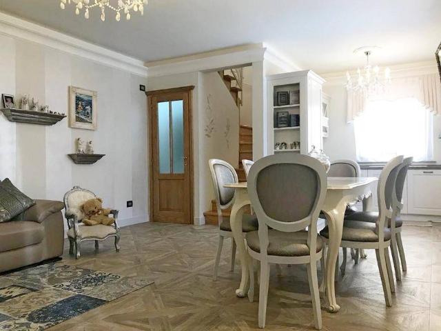 Casa indipendente in vendita a Monastero di Vasco CN