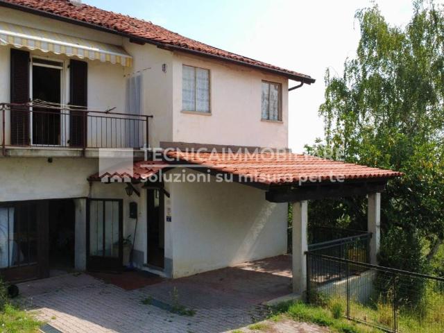 Casa indipendente in vendita a Monastero di Vasco CN