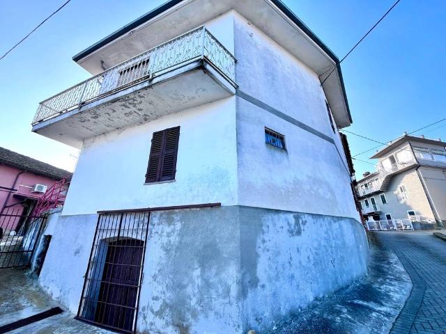 Casa indipendente in vendita a Mongardino AT