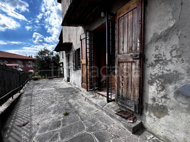 Casa indipendente in vendita a Monghidoro via Vescovado, 2