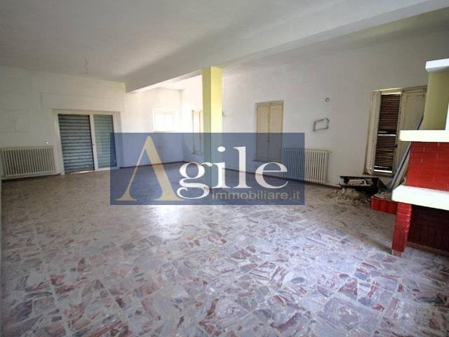 Casa indipendente in vendita a Monsampolo del Tronto AP
