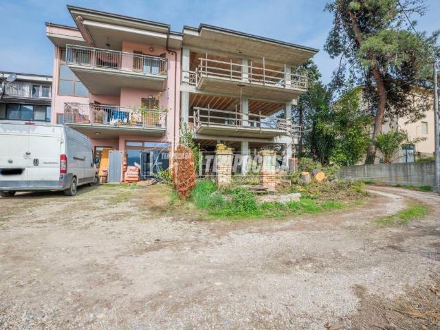 Casa indipendente in vendita a Monsampolo del Tronto AP