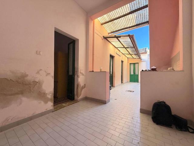 Casa indipendente in vendita a Monserrato CA