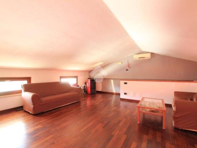 Casa indipendente in vendita a Monsummano Terme PT