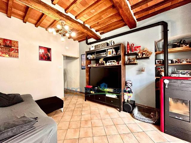 Casa indipendente in vendita a Monsummano Terme PT