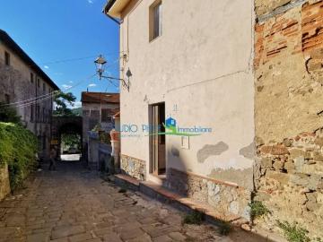 Casa indipendente in vendita a Monsummano Terme PT