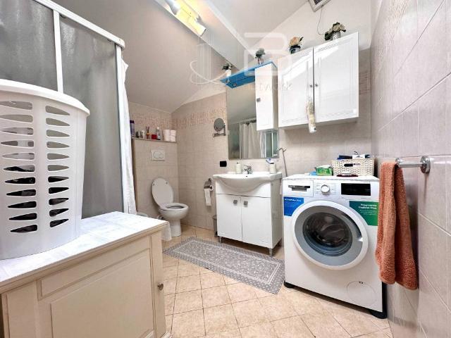 Casa indipendente in vendita a Monsummano Terme PT