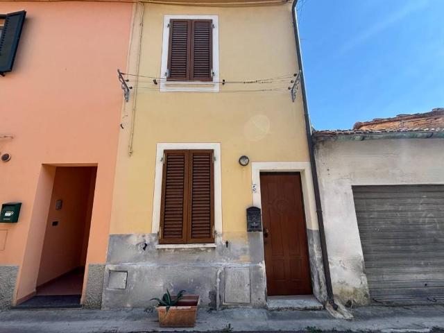 Casa indipendente in vendita a Montopoli in Val d'Arno PI