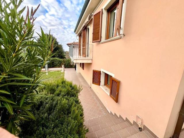 Casa indipendente in vendita a Montopoli in Val d'Arno PI