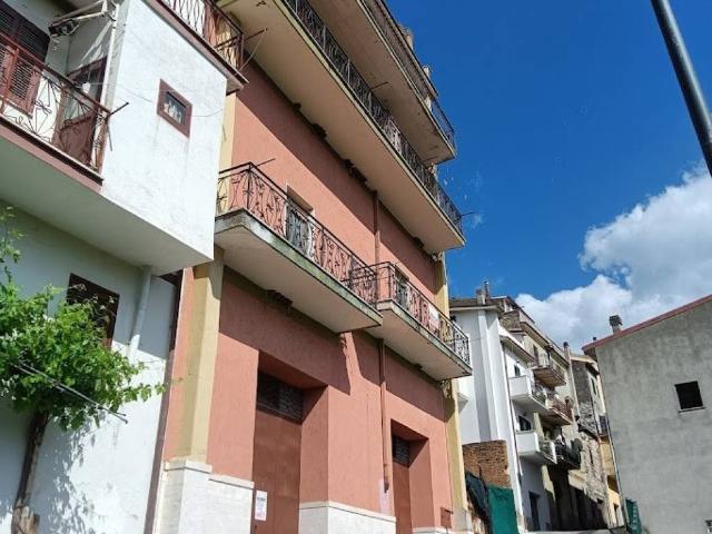 Casa indipendente in vendita a Montorio Romano RM