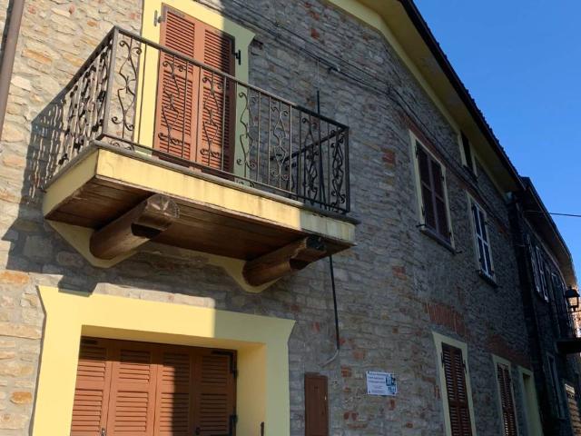 Villa in vendita a Montabone AT