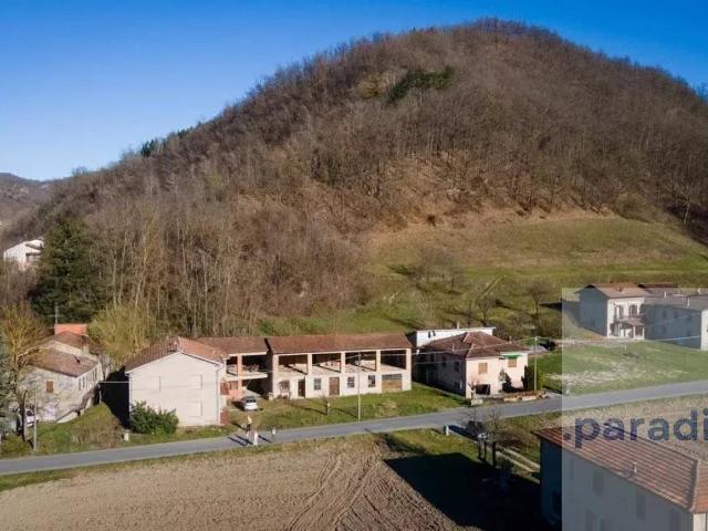 Casa indipendente in vendita a Montacuto AL