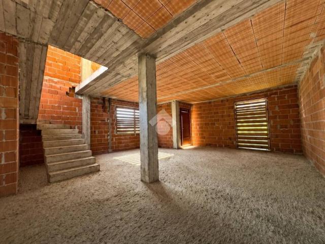 Casa indipendente in vendita a Montagna in Valtellina SO