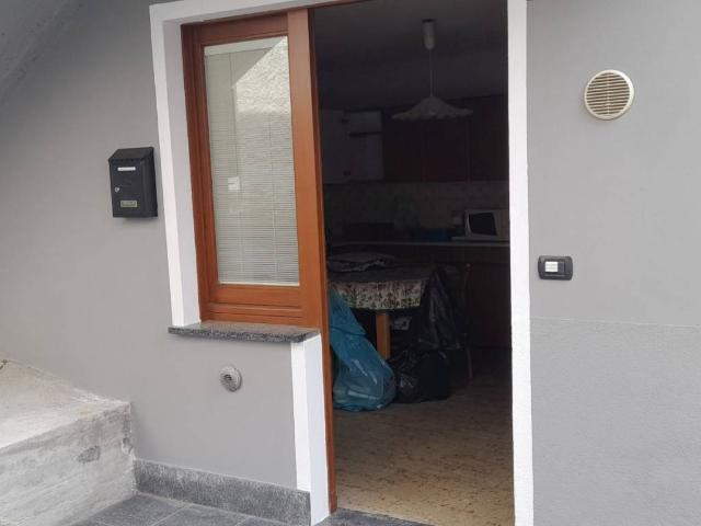 Casa indipendente in vendita a Montagna in Valtellina SO