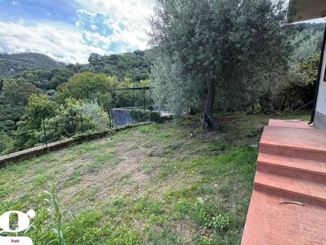 Casa indipendente in vendita a Montagnareale ME
