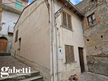 Casa indipendente in vendita a Montagnareale ME