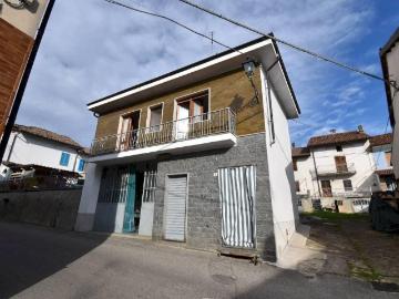 Casa indipendente in vendita a Montaldo Scarampi