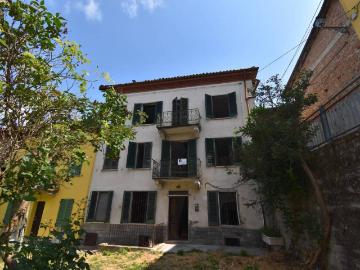 Casa indipendente in vendita a Montaldo Scarampi AT