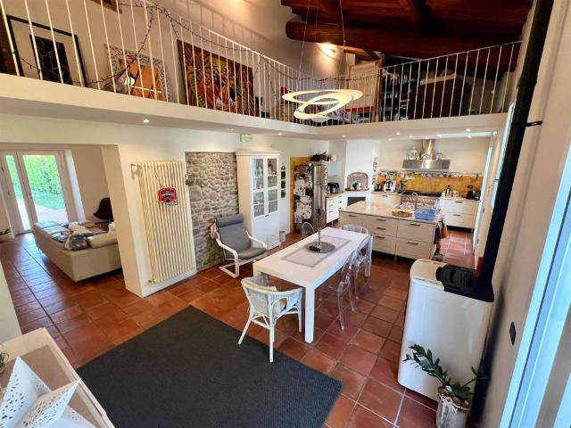 Casa indipendente in vendita a Montale PT