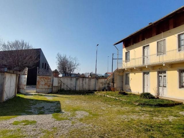 Casa indipendente in vendita a Montalenghe TO
