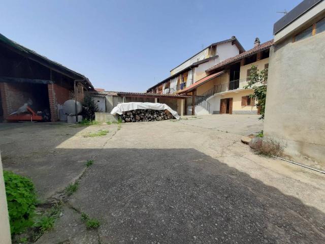 Casa indipendente in vendita a Montanaro TO