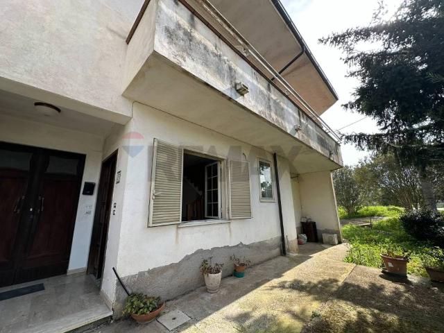 Casa indipendente in vendita a Montaquila IS