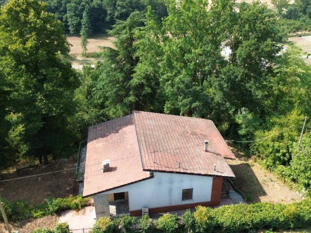 Casa indipendente in vendita a Monteu Roero CN