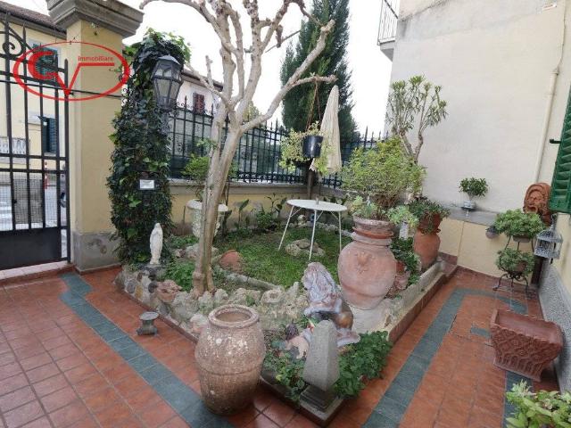 Casa indipendente in vendita a Montevarchi AR