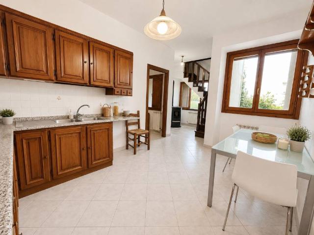 Casa indipendente in vendita a Montevarchi AR