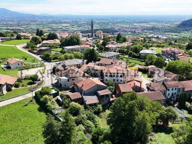 Casa indipendente in vendita a Monte di Malo via Godeghe, 7