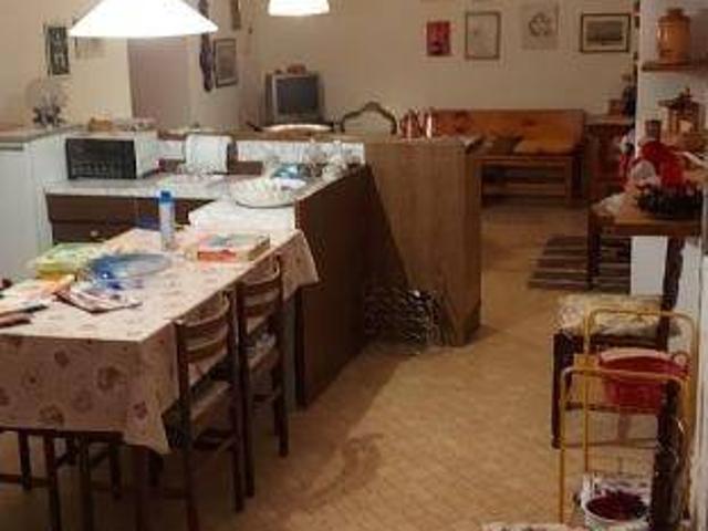 Casa indipendente in vendita a Monte Marenzo LC