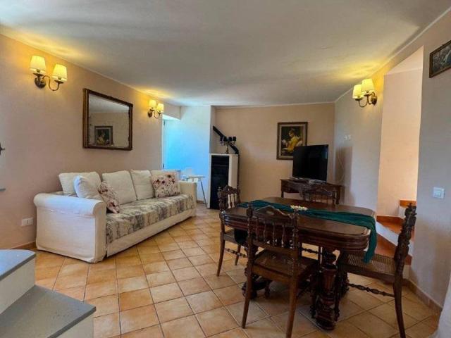 Casa indipendente in vendita a Monte San Biagio LT