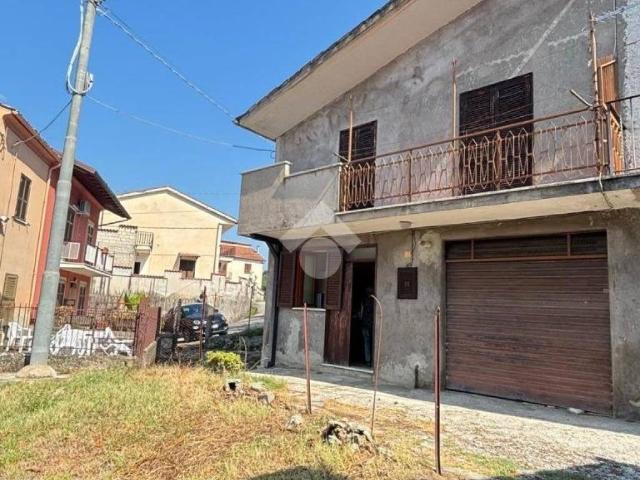 Casa indipendente in vendita a Monte San Giovanni Campano FR