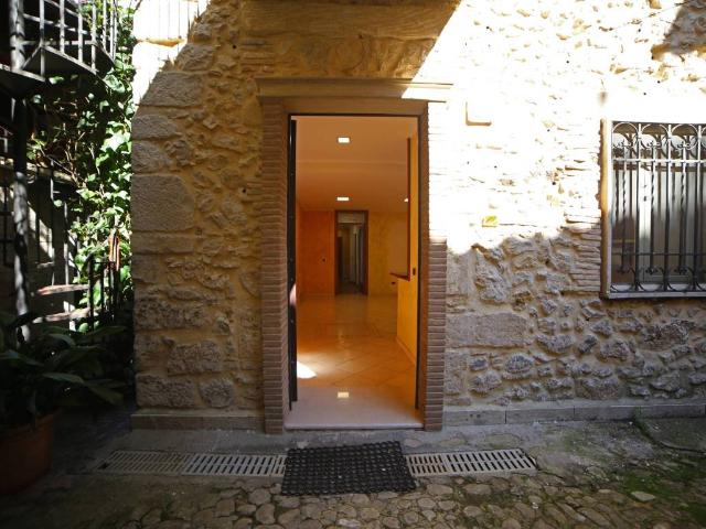 Casa indipendente in vendita a Monte San Giovanni Campano FR