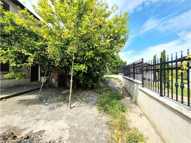 Casa indipendente in vendita a Monte San Giovanni Campano FR
